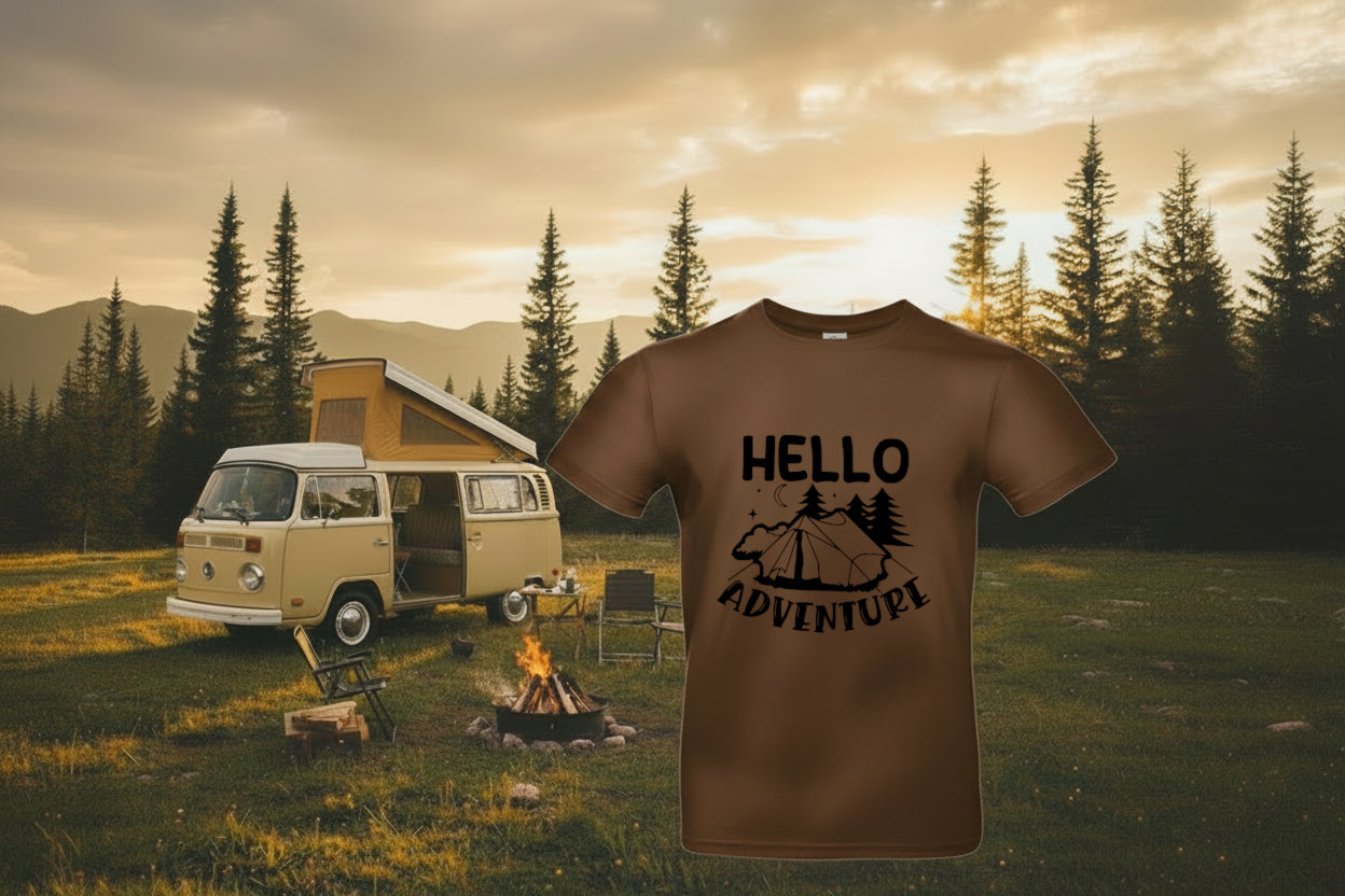 Tshirt mit Druck - The world is yours to explore