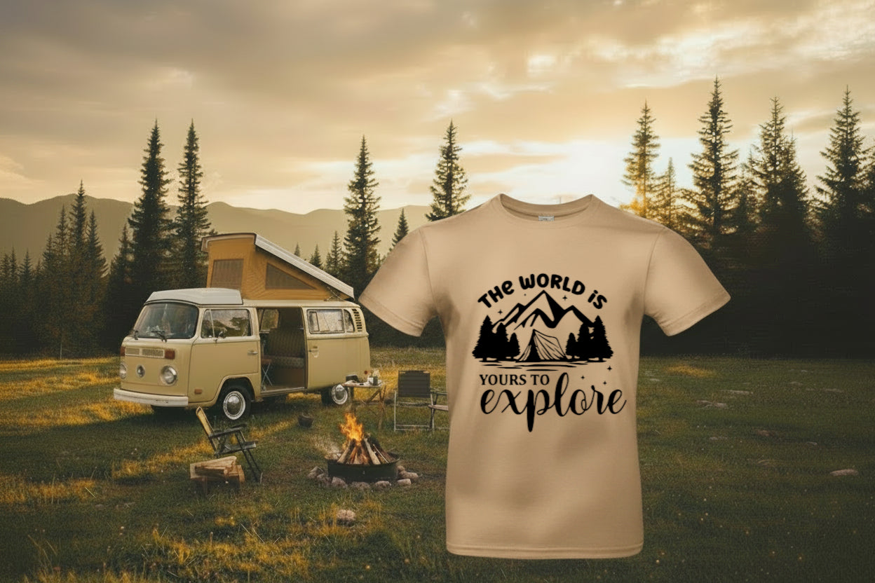 Tshirt mit Druck - The World is yours to explore